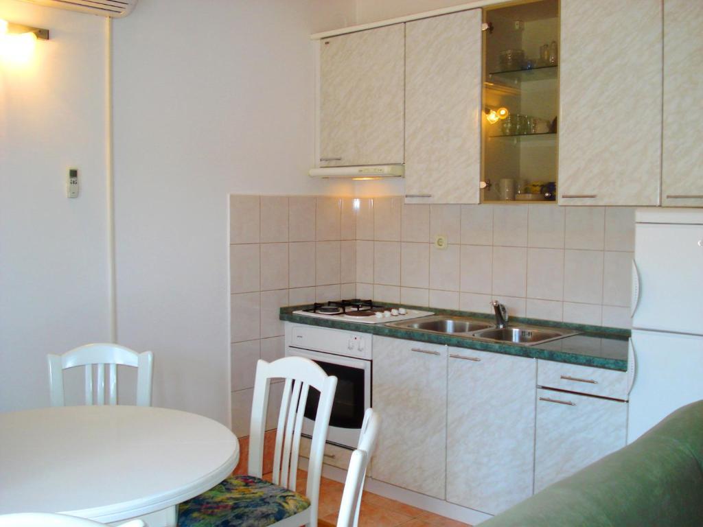 Apartments Nikolas Vodice Kamer foto
