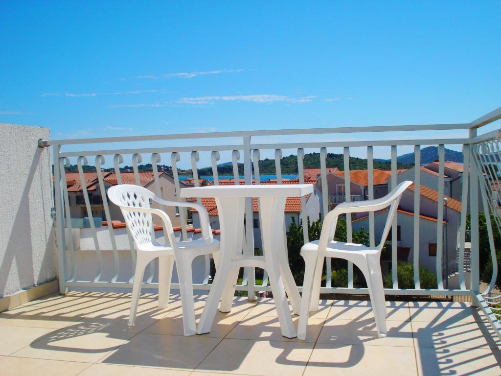 Apartments Nikolas Vodice Kamer foto