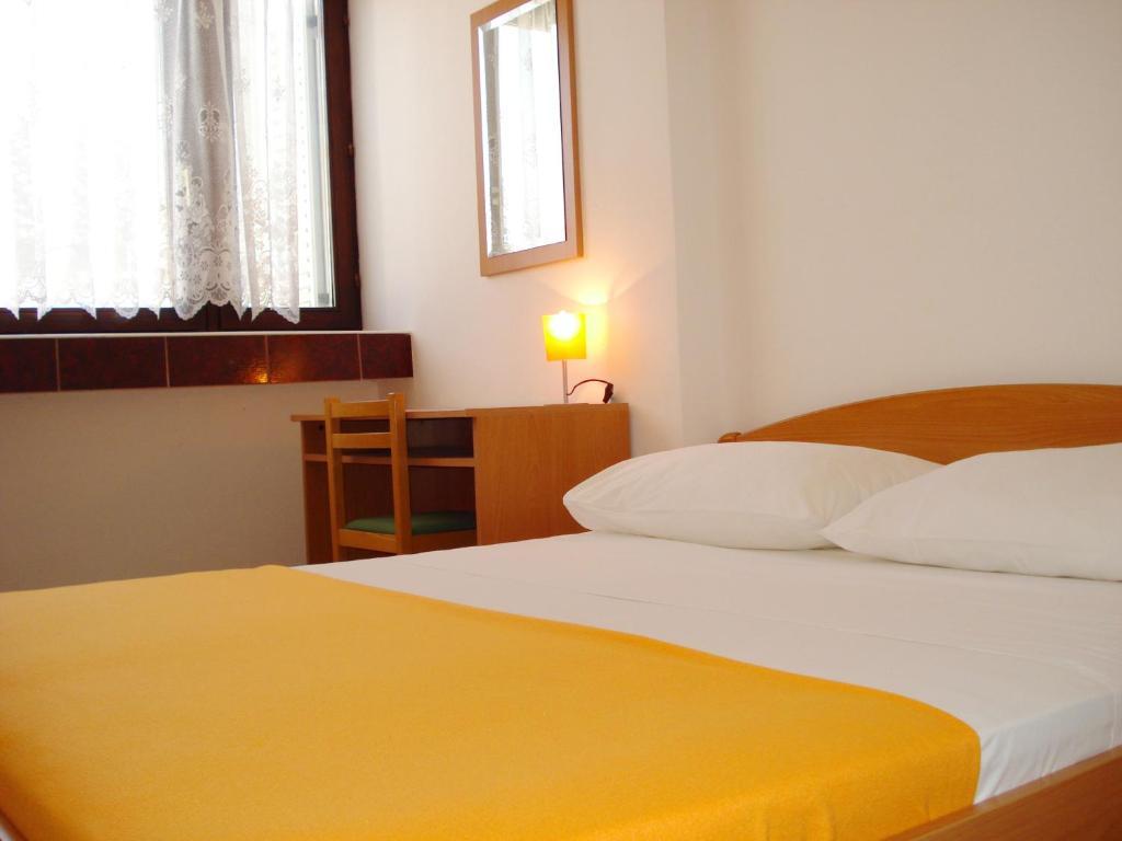 Apartments Nikolas Vodice Kamer foto